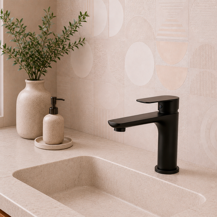 DAX Single Handle Bathroom Faucet (DAX-8108A)