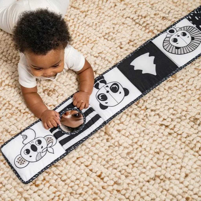 TINY LOVE BLACK & WHITE DÉCOR DOUBLE SIDED FIRST BOOK