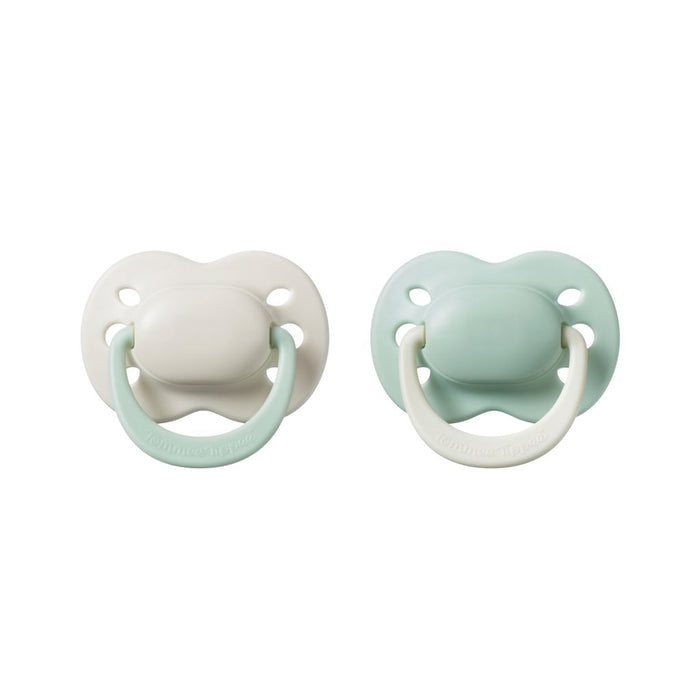 TOMMEE TIPPEE NEWBORN SOOTHER (0-2 MONTHS)
