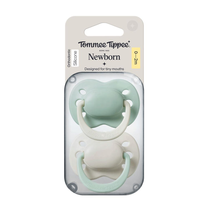 TOMMEE TIPPEE NEWBORN SOOTHER (0-2 MONTHS)