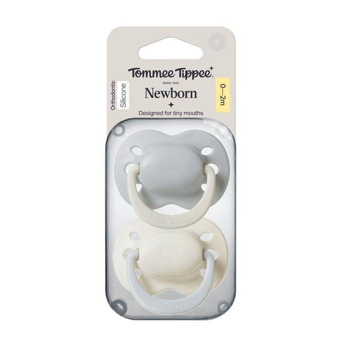 TOMMEE TIPPEE NEWBORN SOOTHER (0-2 MONTHS)